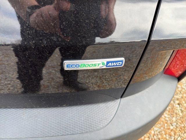 Certified 2020 Ford Escape SE image 10