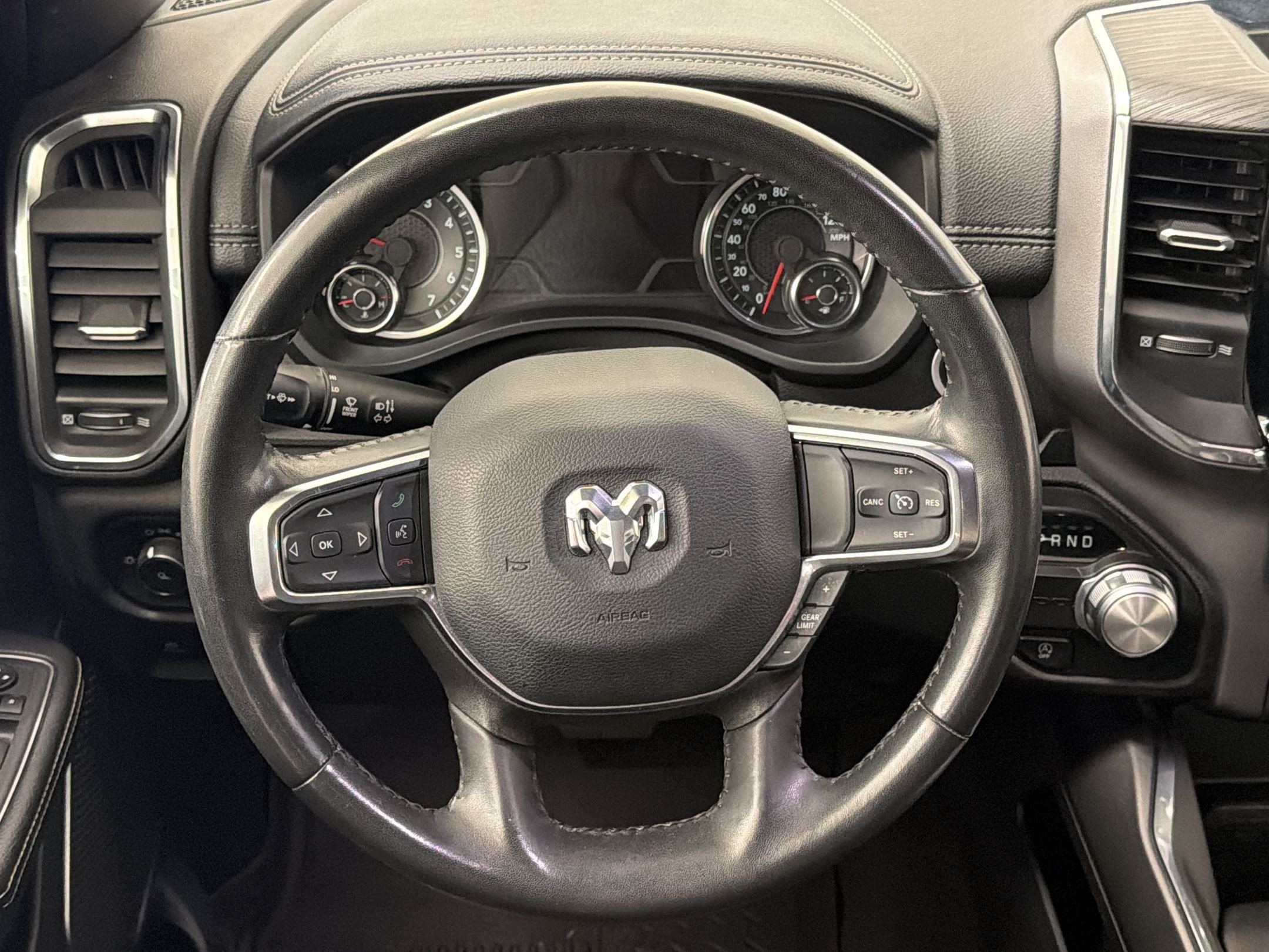 Used 2024 RAM 1500 Laramie RWD image 11
