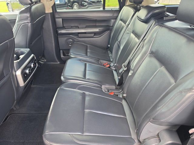 Certified 2024 Ford Expedition Max XLT image 13