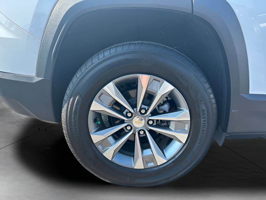 Used 2025 Chevrolet Equinox LT FWD image 24