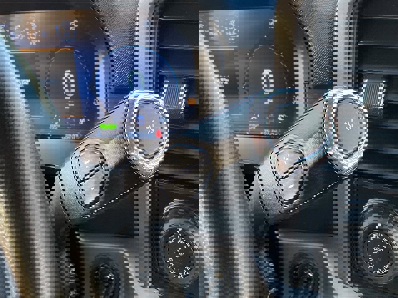 Certified 2024 Ford F150 XLT w/ Mobile Office Package image 31