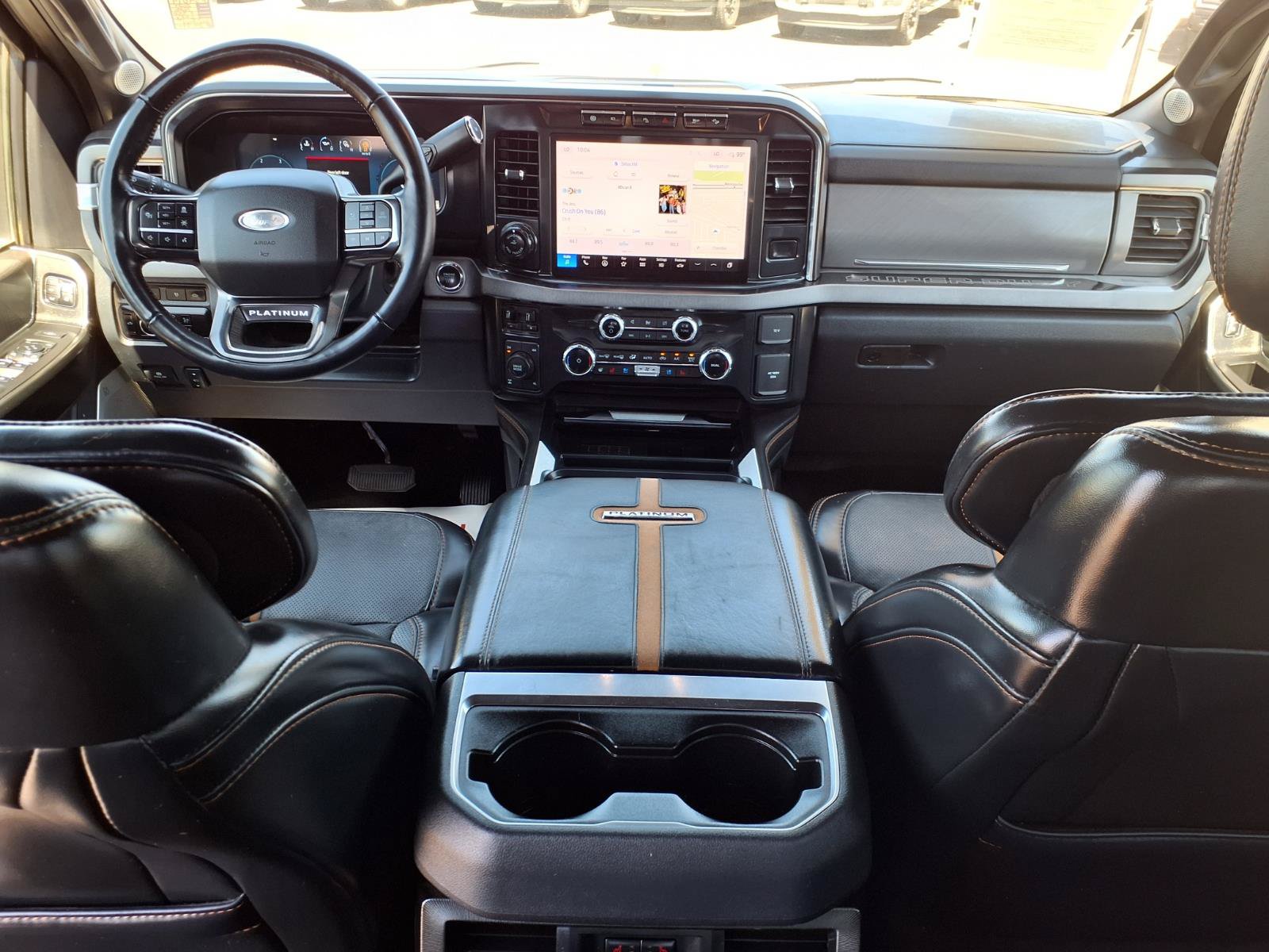 Certified 2024 Ford F350 Platinum w/ FX4 Off-Road Package AWD/4WD image 19