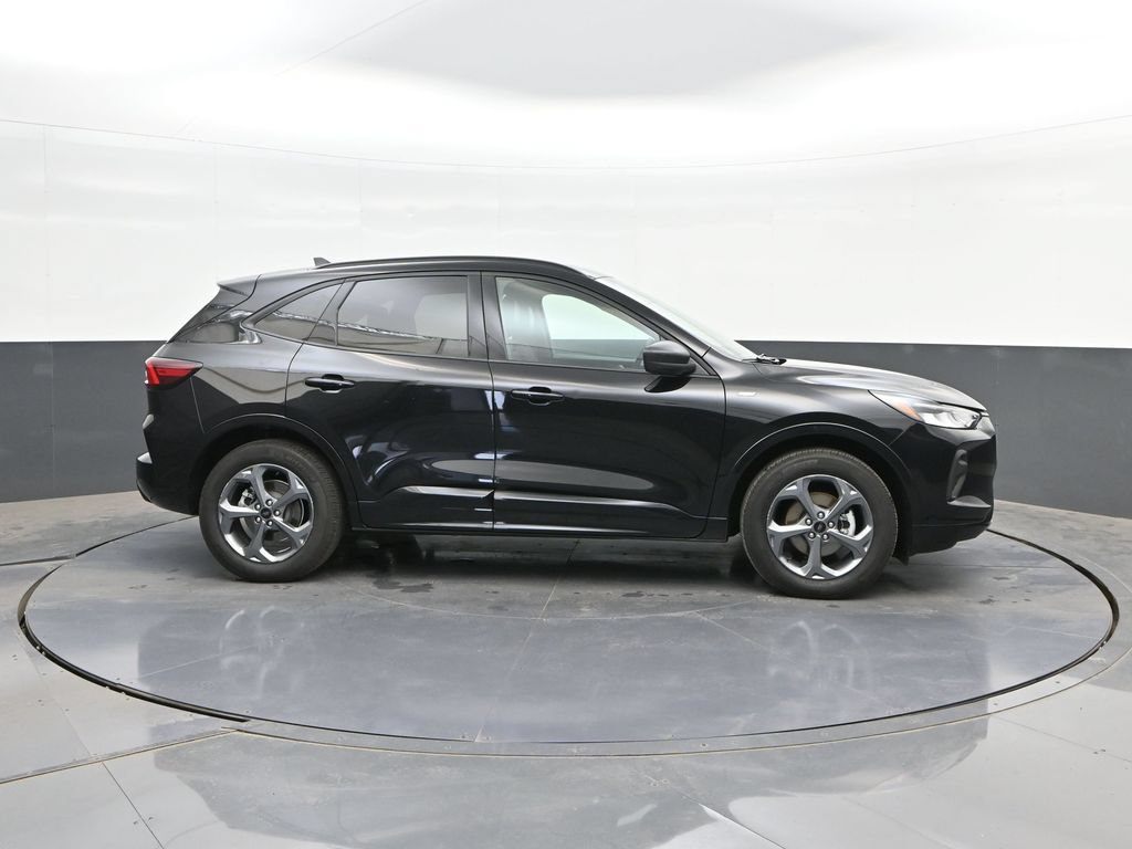 Certified 2024 Ford Escape ST-Line w/ Tech Pack #1 AWD/4WD image 24