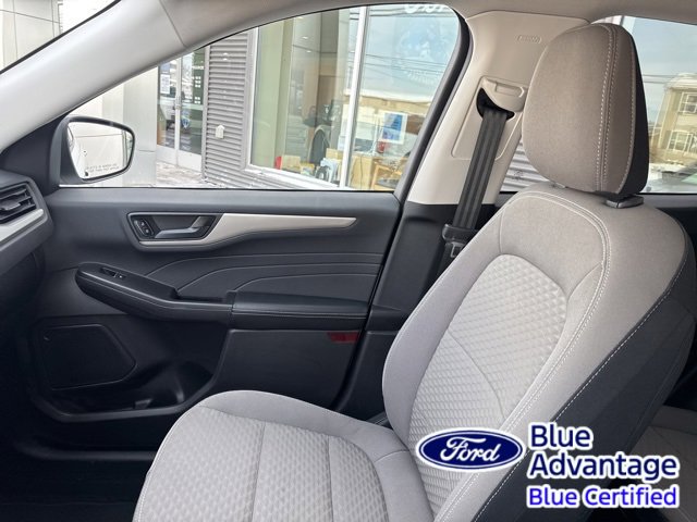 Certified 2022 Ford Escape SE w/ Cold Weather Package image 23