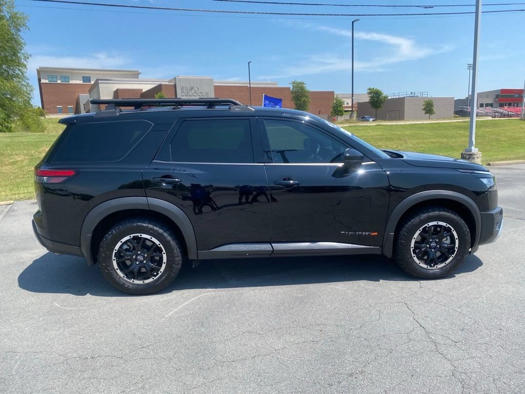 Used 2025 Nissan Pathfinder Rock Creek AWD/4WD image 8