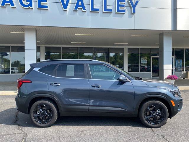 Used 2026 Kia Seltos EX w/ EX Sunroof Package AWD/4WD image 8