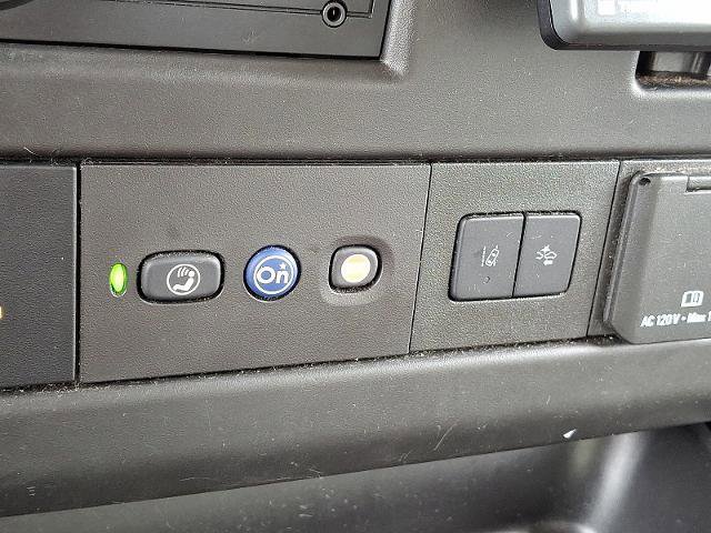 Used 2020 GMC Savana 3500 w/ Power Convenience Package image 17