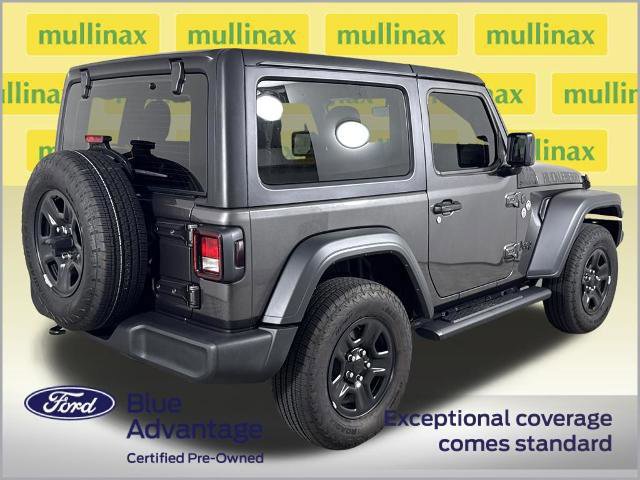 Used 2025 Jeep Wrangler Sport image 4