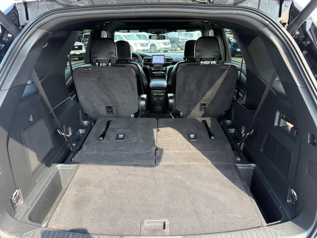 Certified 2024 Ford Explorer ST-Line w/ Class IV Trailer Tow Package AWD/4WD image 12