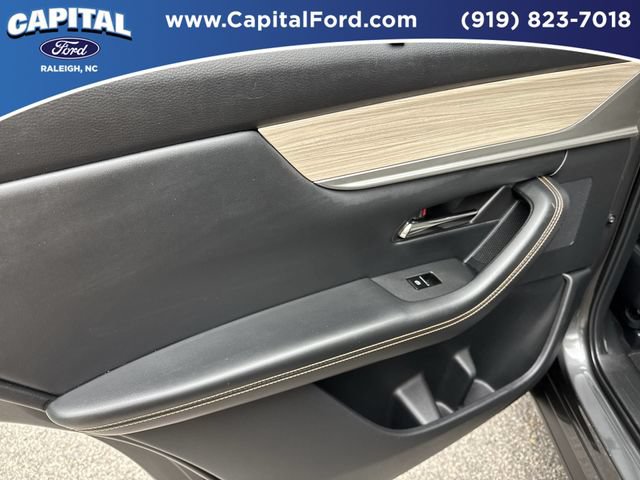 Used 2024 MAZDA CX-90 3.3 Turbo w/ Preferred Package AWD/4WD image 17