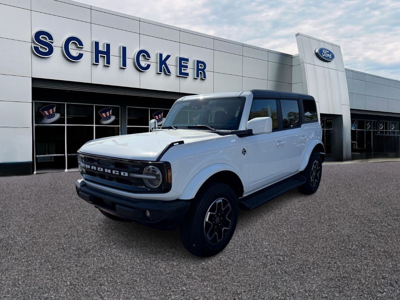 Certified 2025 Ford Bronco Outer Banks AWD/4WD image 4