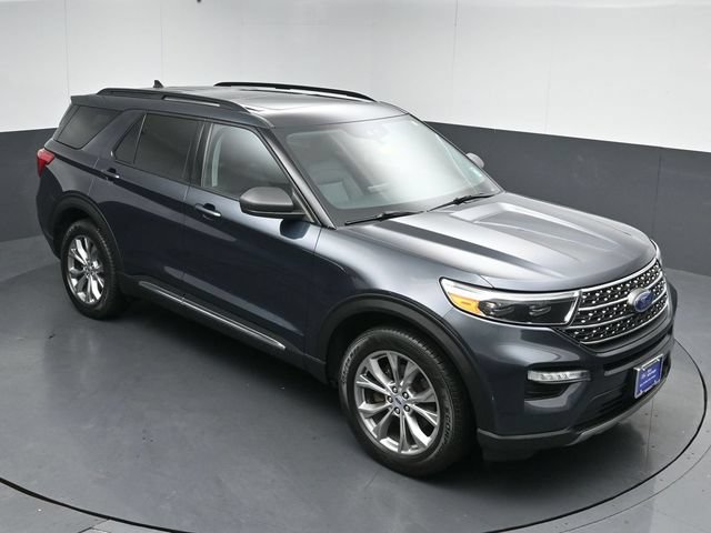 Certified 2022 Ford Explorer XLT w/ Equipment Group 202A AWD/4WD image 46