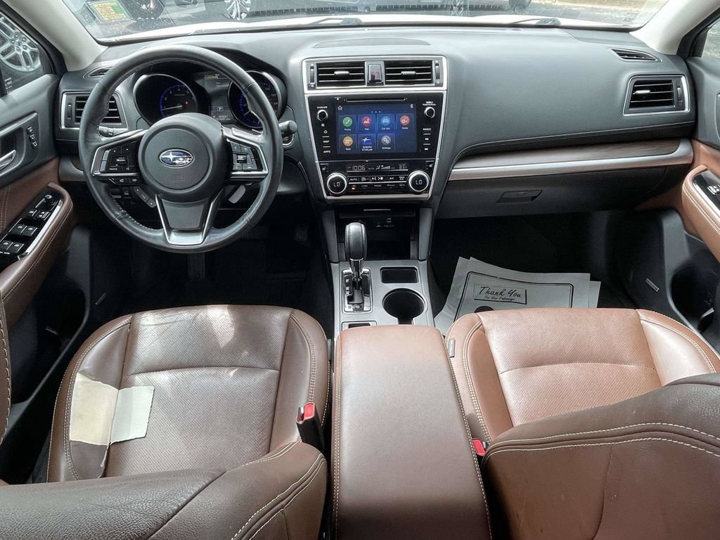 Used 2019 Subaru Outback 3.6R Touring w/ Popular Package #3A AWD/4WD image 11