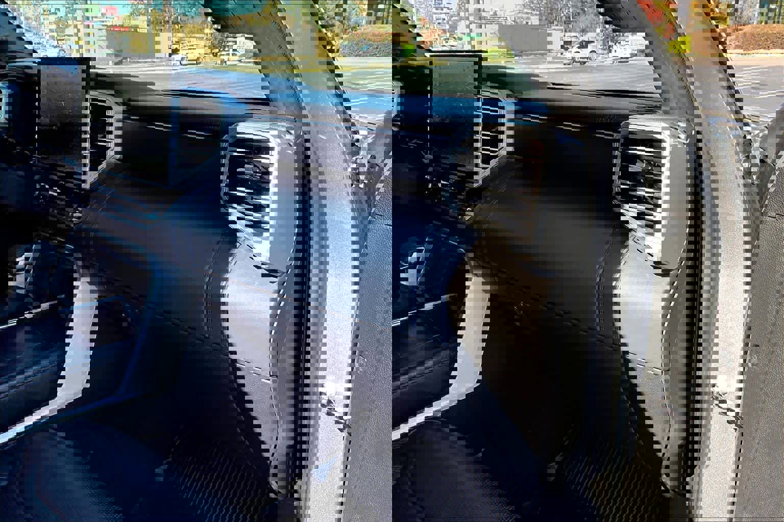 Used 2025 Toyota Tundra Platinum image 18