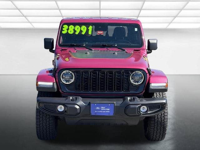 Used 2024 Jeep Gladiator Sport AWD/4WD image 2