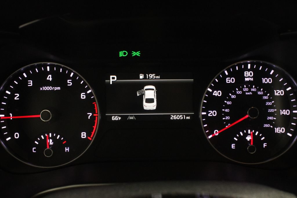 Used 2024 Kia Forte LXS FWD image 27