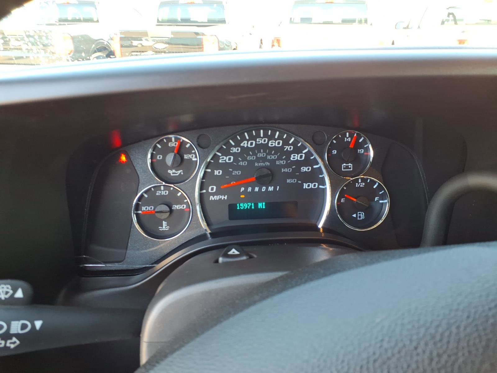 Used 2024 GMC Savana 2500 w/ Driver Convenience Package image 13