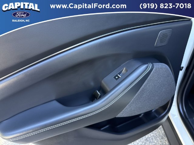 Certified 2025 Ford Mustang Mach-E Premium RWD image 17