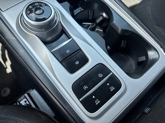 Certified 2024 Ford Explorer XLT RWD image 17