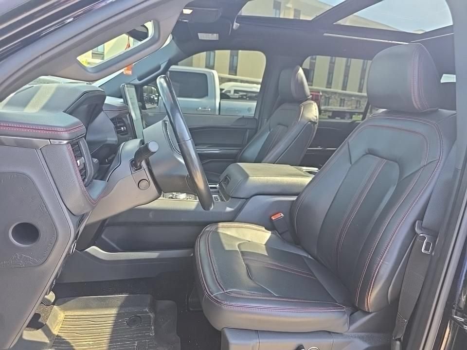 Certified 2023 Ford Expedition Limited AWD/4WD image 3
