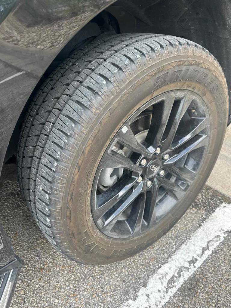 Certified 2022 Ford Expedition XLT RWD image 4