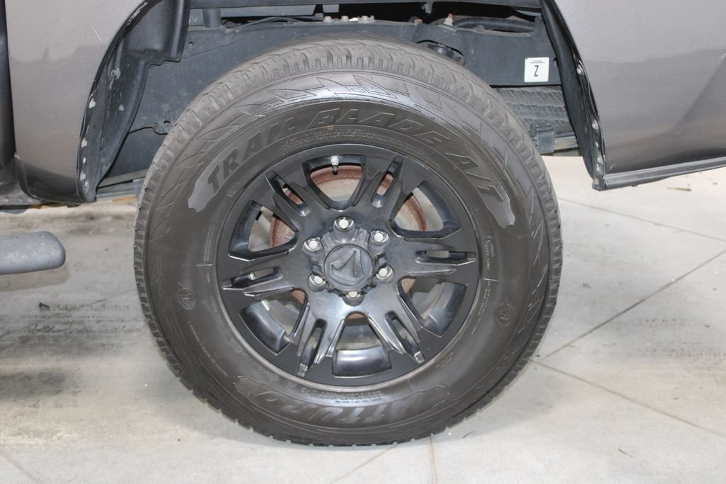 Used 2020 Toyota Tacoma SR w/ SR Convenience Package RWD image 20