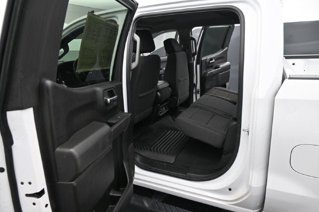 Used 2025 Chevrolet Silverado 1500 Custom w/ Turbomax Blackout Package AWD/4WD image 20