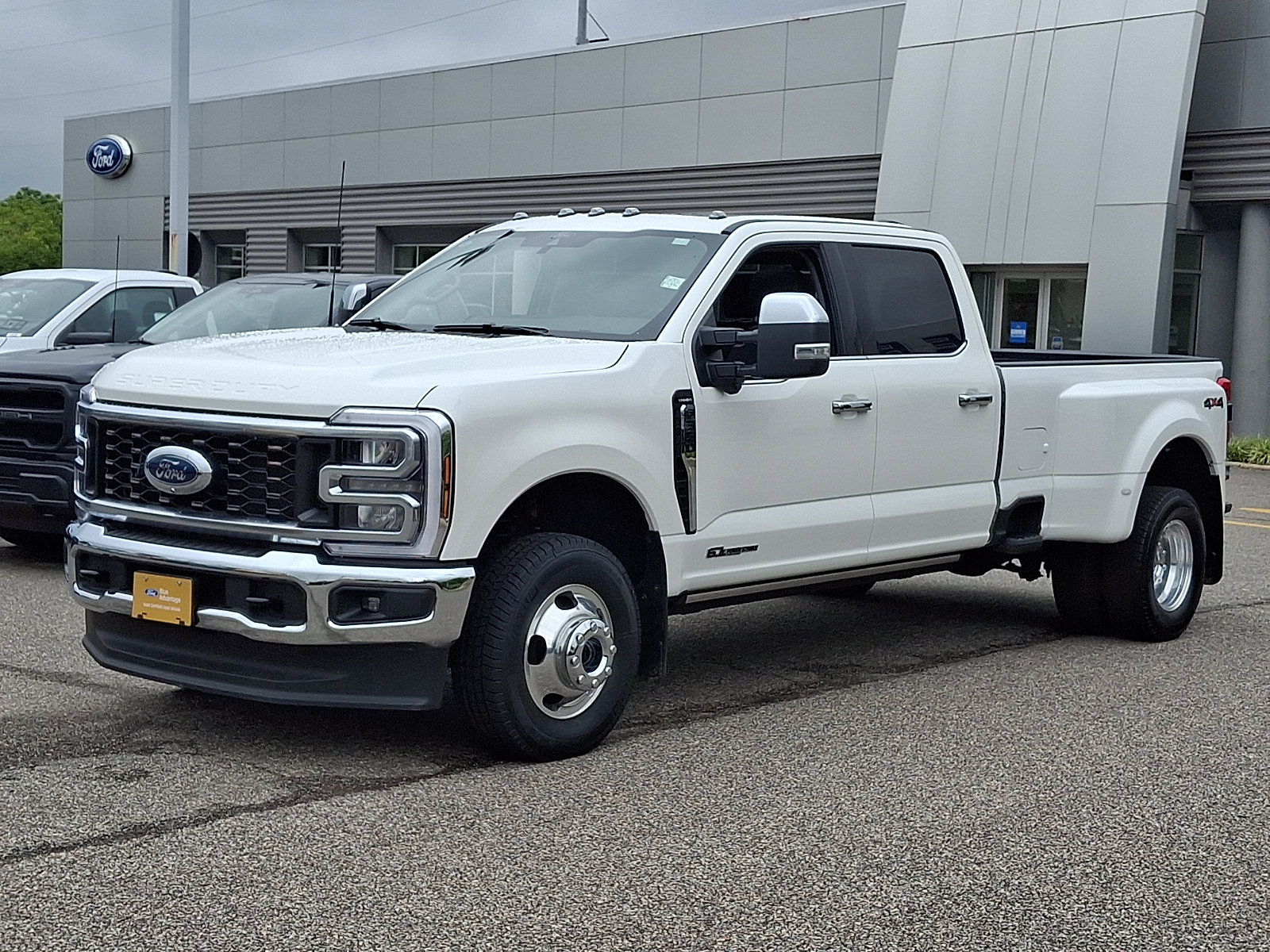 Certified 2026 Ford F350 Lariat w/ Chrome Package AWD/4WD image 5