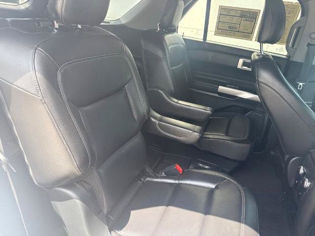 Certified 2021 Ford Explorer XLT w/ Equipment Group 202A RWD image 30