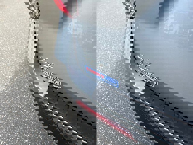 Certified 2022 Ford Explorer XLT w/ Equipment Group 202A image 33