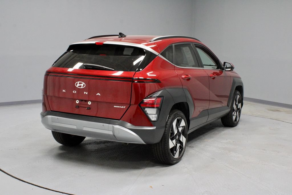 Used 2024 Hyundai Kona Limited AWD/4WD image 12