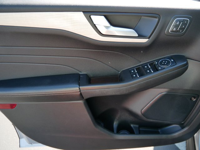 Certified 2021 Ford Escape Titanium w/ Titanium Elite Package AWD/4WD image 10