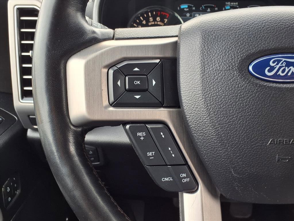 Certified 2019 Ford F150 Platinum w/ Equipment Group 701A Luxury image 19
