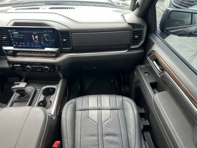 Used 2024 Chevrolet Silverado 1500 RST w/ All Star Edition Plus AWD/4WD image 13