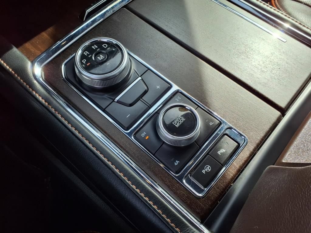 Certified 2020 Ford Expedition King Ranch AWD/4WD image 20