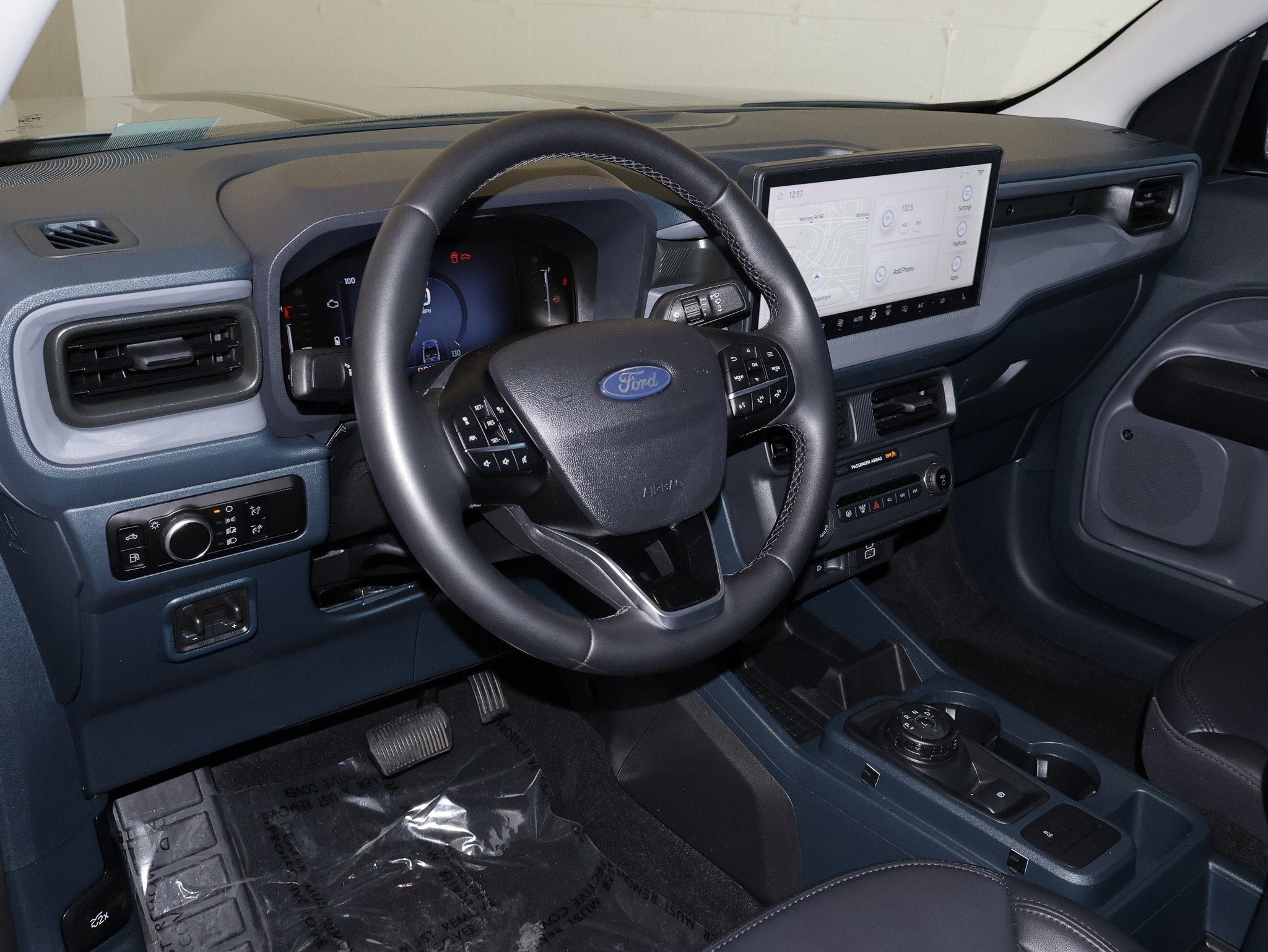 Certified 2025 Ford Maverick Lariat w/ Black Appearance Package AWD/4WD image 23