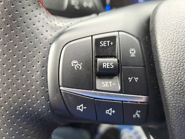 Certified 2024 Ford Escape ST-Line AWD/4WD image 16