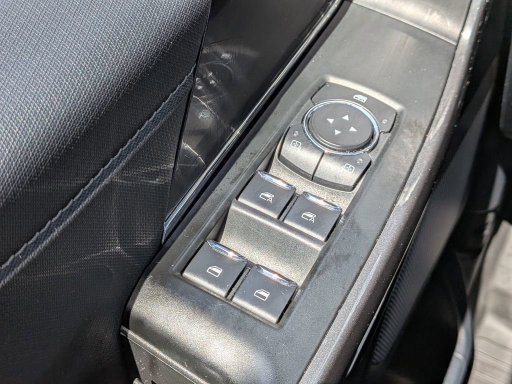 Certified 2022 Ford F150 XLT w/ Equipment Group 302A High image 25