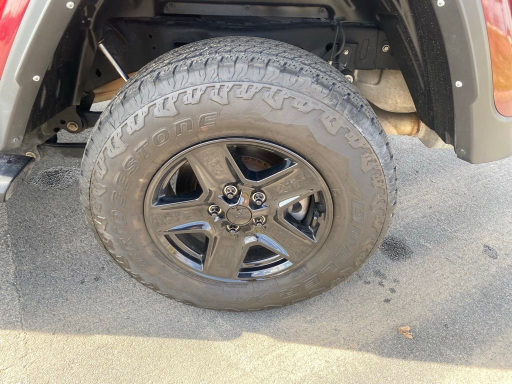 Used 2021 Jeep Gladiator Sport image 29