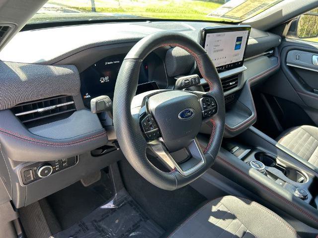Certified 2025 Ford Explorer ST-Line image 21