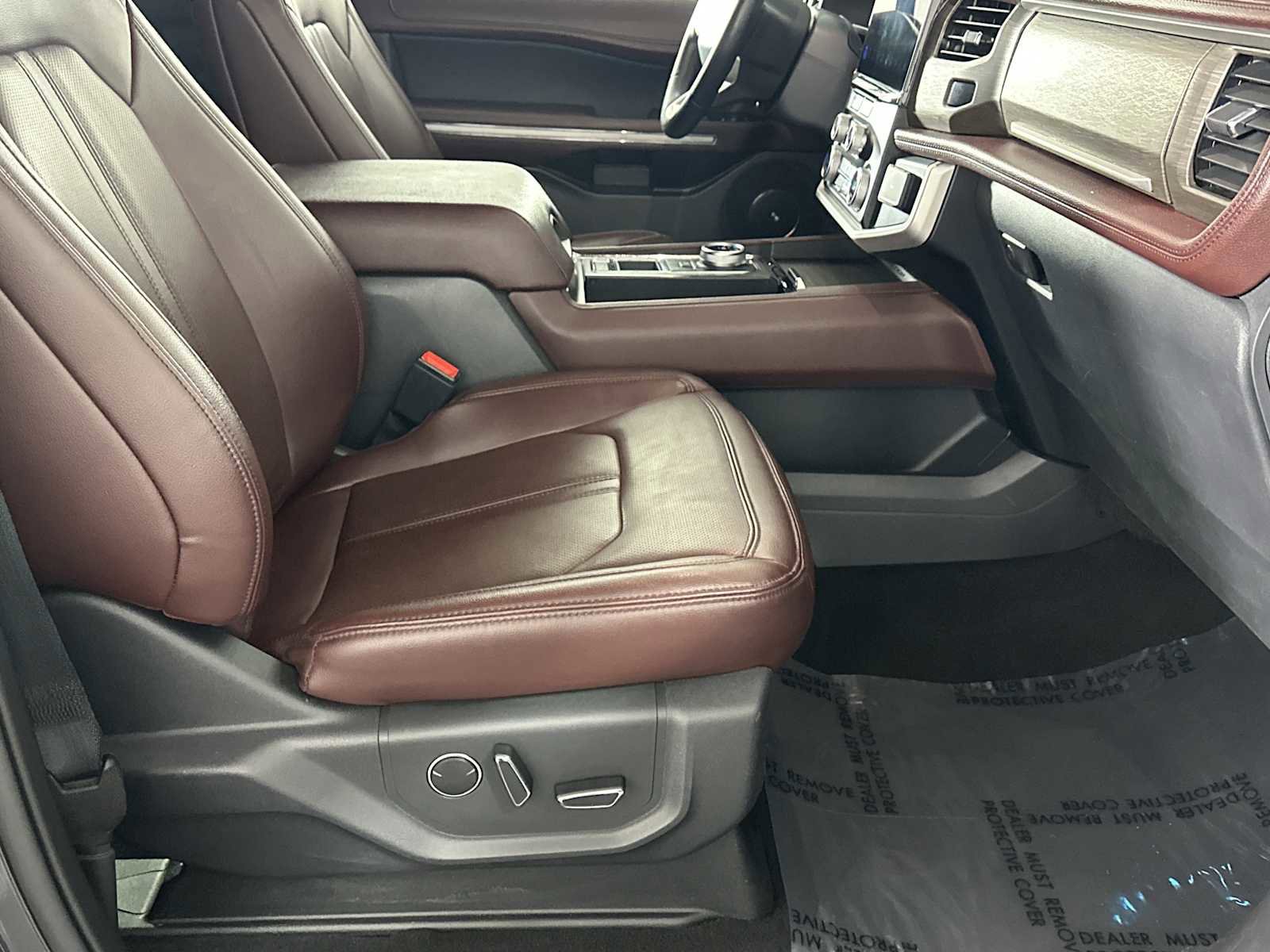 Certified 2024 Ford Expedition Limited image 15
