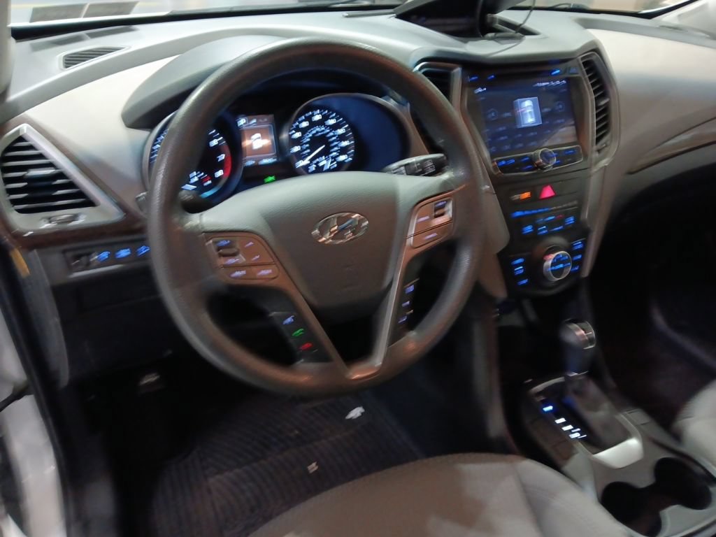 Used 2017 Hyundai Santa Fe Sport AWD/4WD image 4