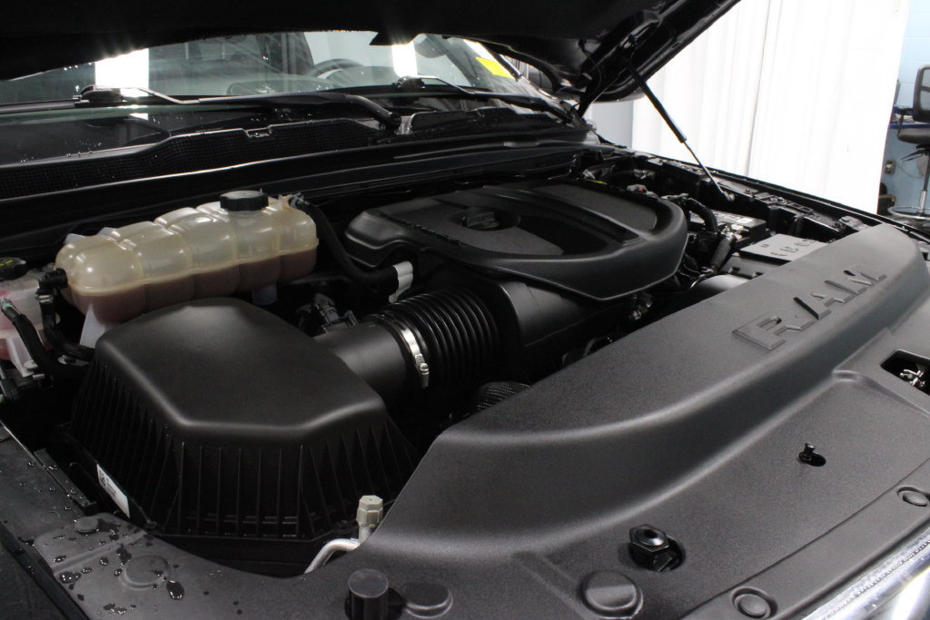 Used 2025 RAM 1500 Big Horn AWD/4WD image 11
