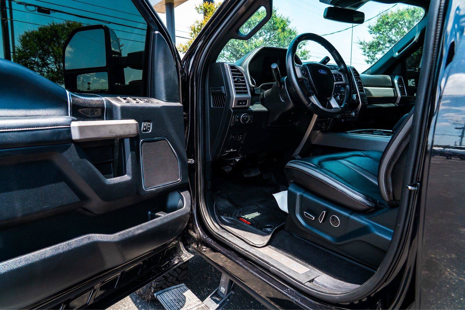 Certified 2021 Ford F250 Platinum w/ Tremor Off-Road Package AWD/4WD image 10