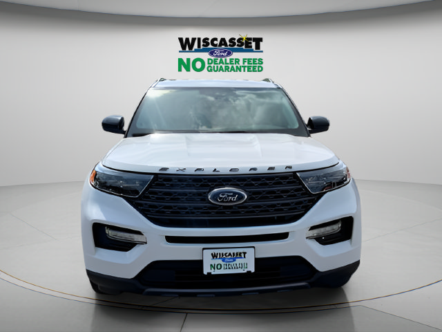 Certified 2023 Ford Explorer XLT w/ Equipment Group 202A AWD/4WD image 10