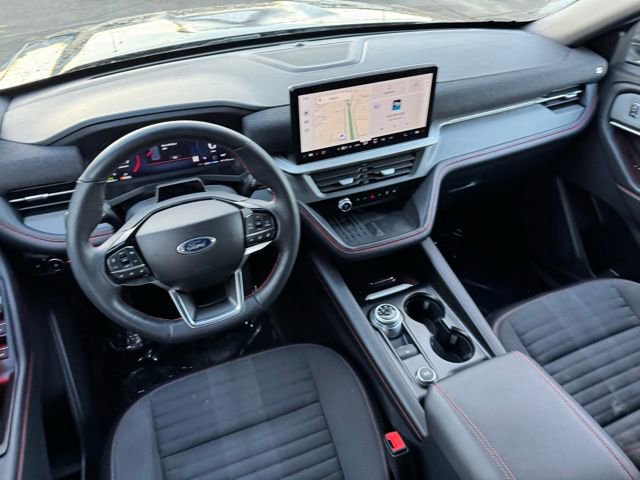 Certified 2025 Ford Explorer ST-Line w/ Premium Package image 11