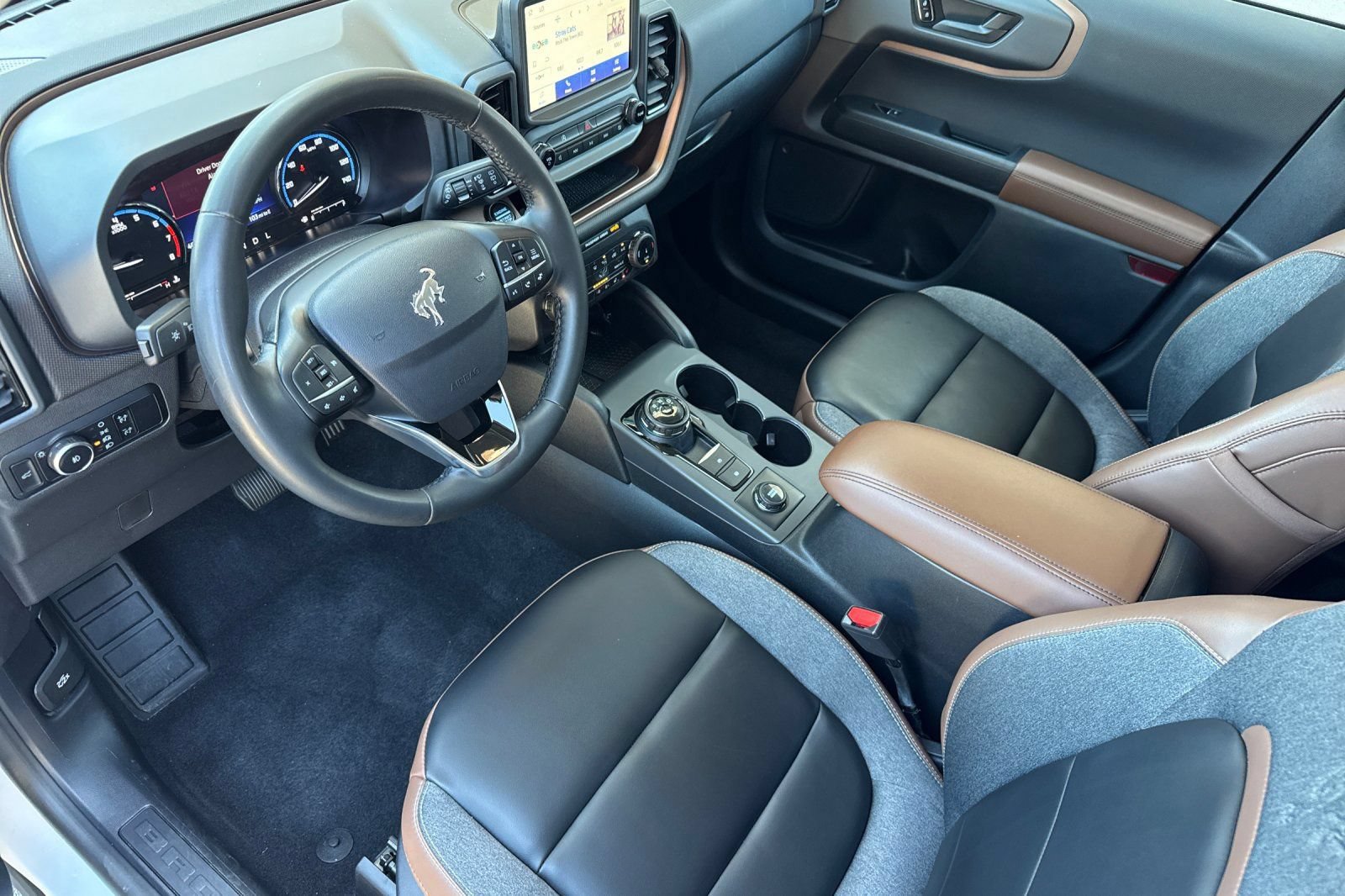 Certified 2024 Ford Bronco Sport Outer Banks AWD/4WD image 14