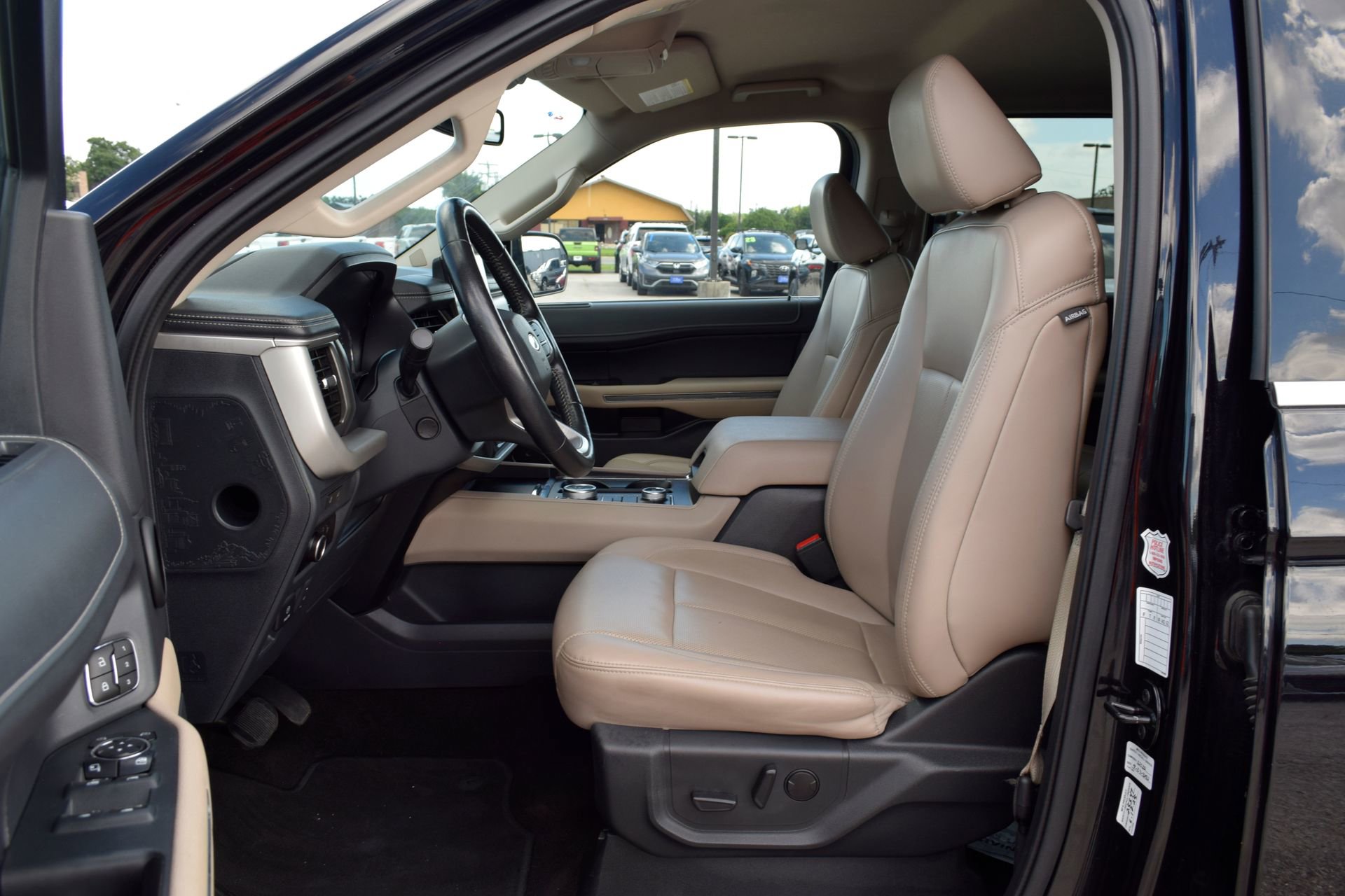 Certified 2023 Ford Expedition Max XLT AWD/4WD image 16
