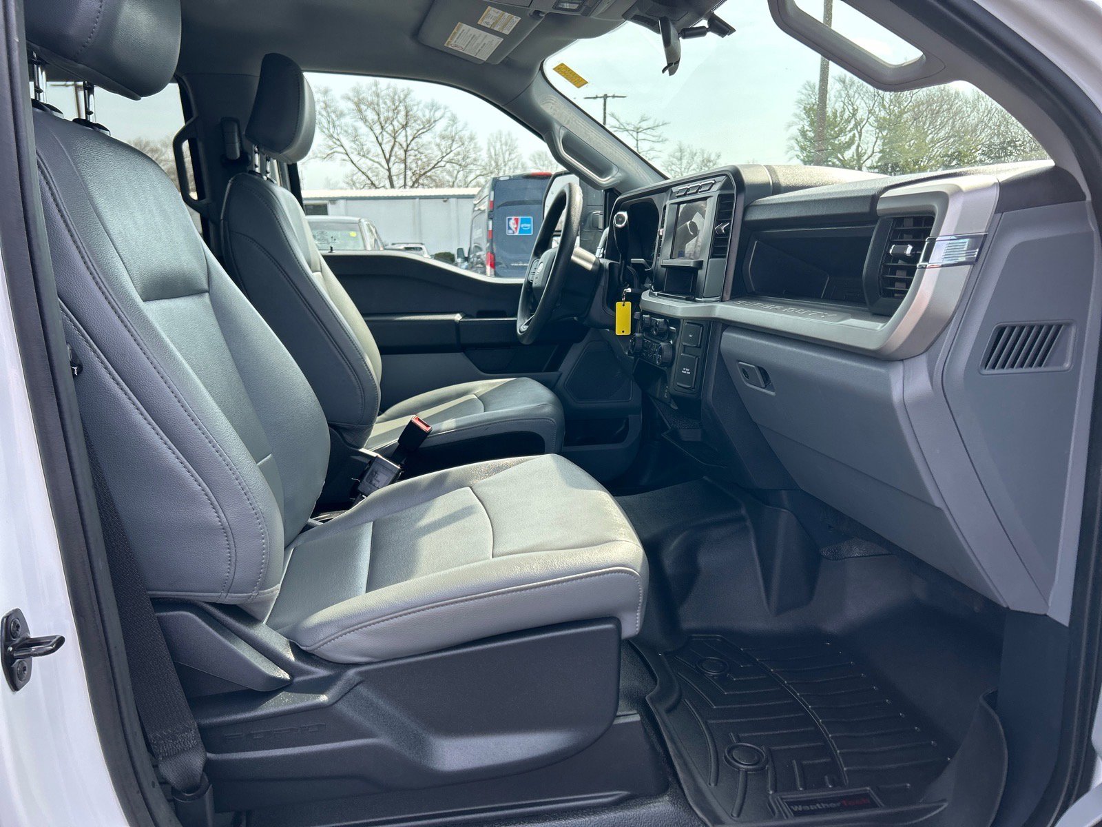 Certified 2023 Ford F250 XL w/ XL Off-Road Package image 17