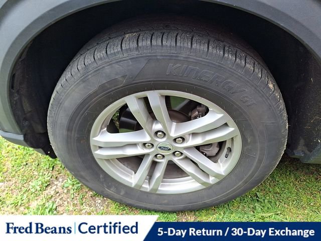 Certified 2023 Ford Explorer XLT AWD/4WD image 4